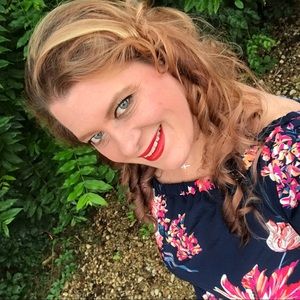 Meet your Posher, Lisa